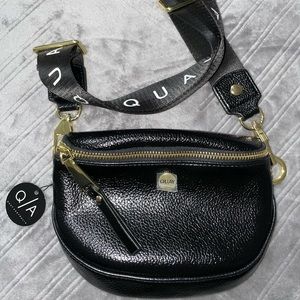 Quay Australia fanny pack/Bum bag.